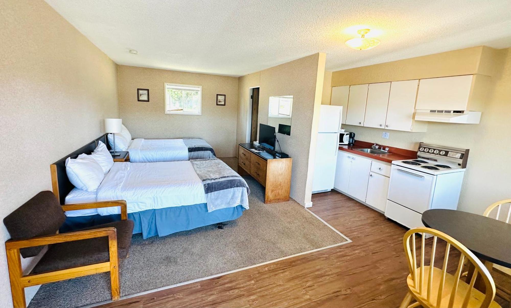 Island West Resort-Motel Ucluelet Cameră foto