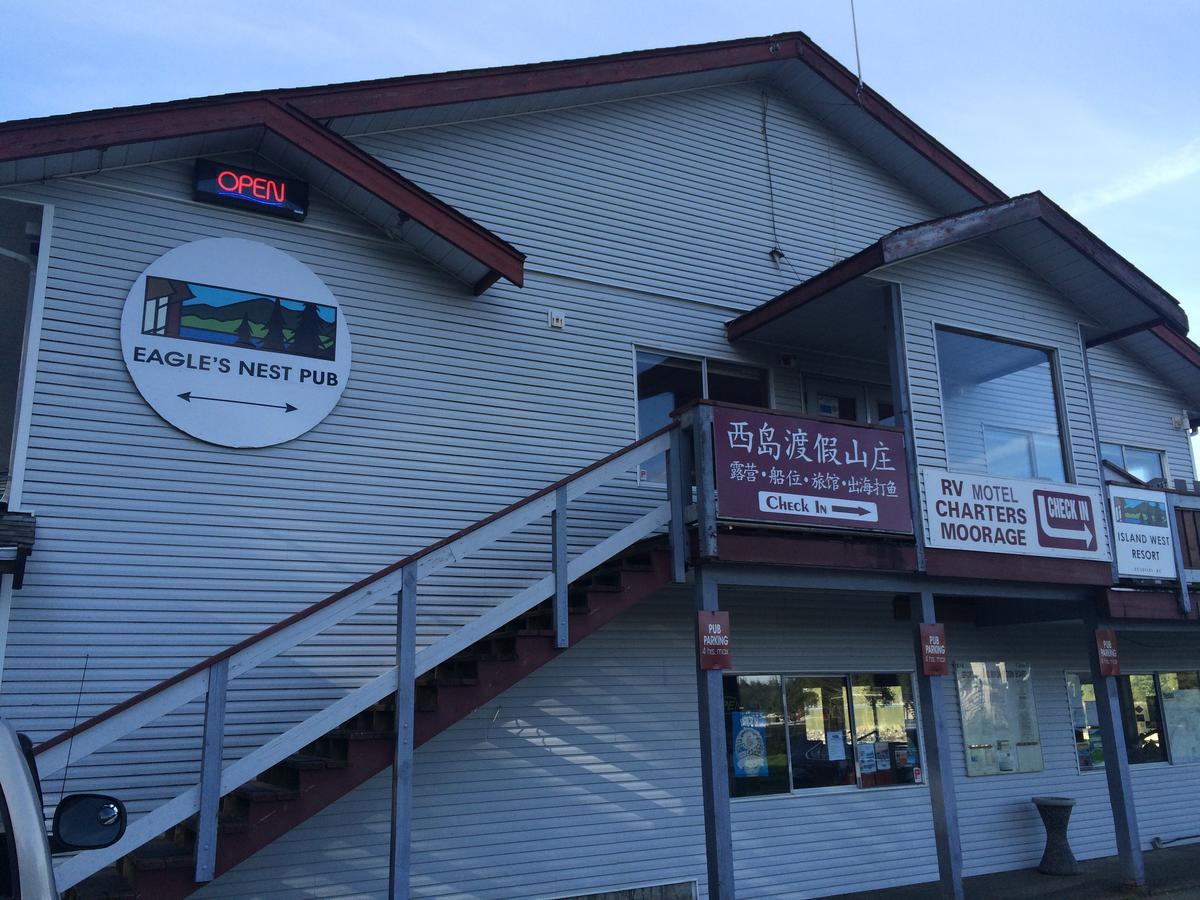 Island West Resort-Motel Ucluelet Exterior foto